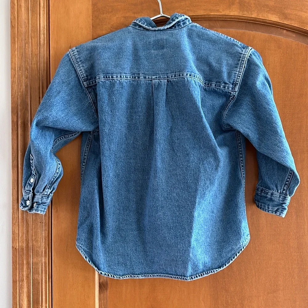 Gap Kids Boys denim Button Down Shirt Size Medium